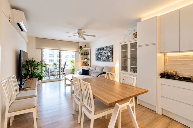 2 makuuhuone Huoneisto myytävänä paikassa Empuriabrava, Castelló d'Empúries mukana 
autotalli - 270 000 € (Ref: 10169047)