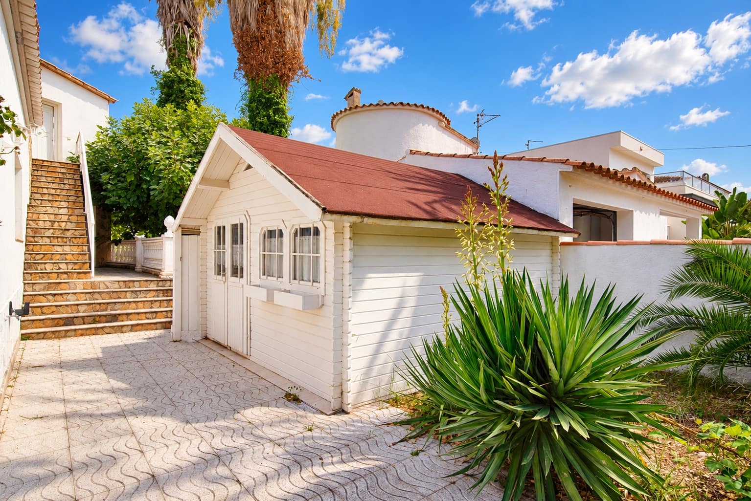 5 soveværelse Byhus til salg i Empuriabrava med swimmingpool garage - € 1.200.000 (Ref: 10172804)