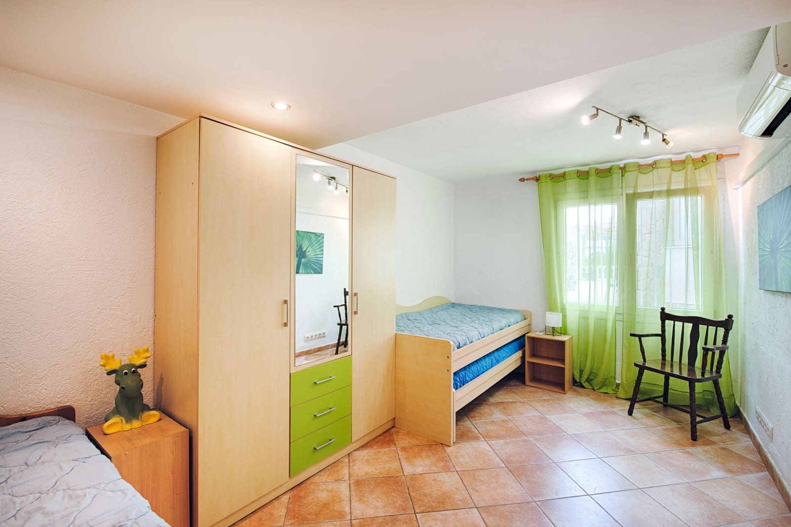 5 soveværelse Byhus til salg i Empuriabrava med swimmingpool garage - € 1.200.000 (Ref: 10172804)