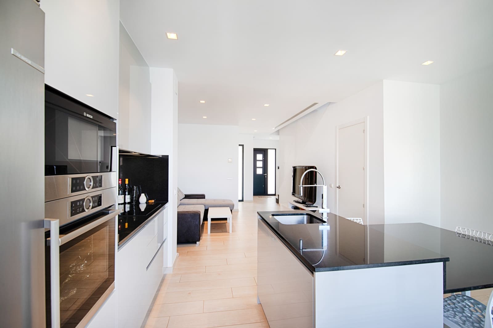 4 chambre Maison de Ville à vendre à Empuriabrava avec piscine garage - 799 000 € (Ref: 10183724)