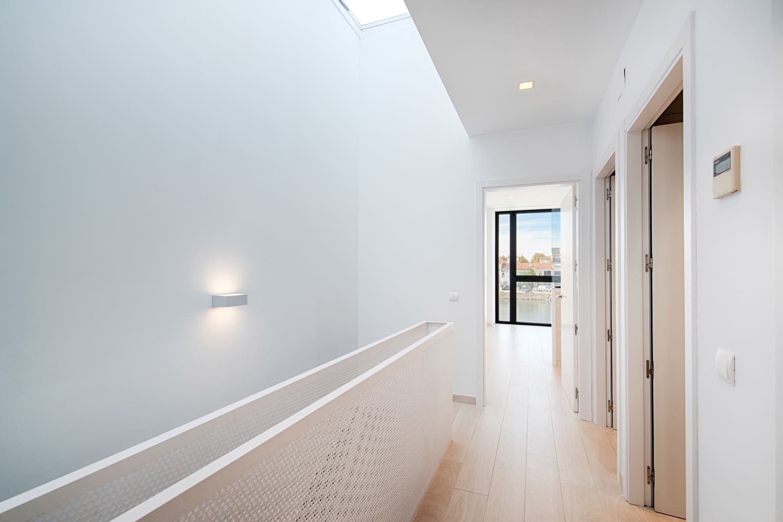 4 chambre Maison de Ville à vendre à Empuriabrava avec piscine garage - 799 000 € (Ref: 10183724)