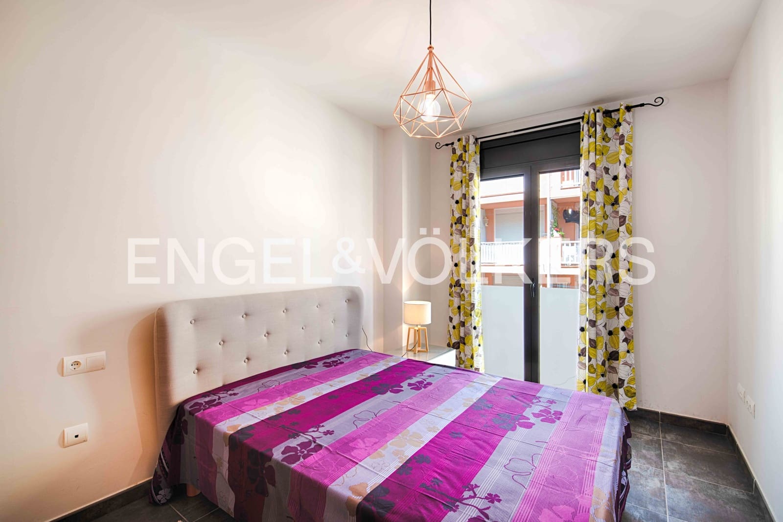 2 soveværelse Lejlighed til salg i Empuriabrava med garage - € 269.000 (Ref: 9005579)