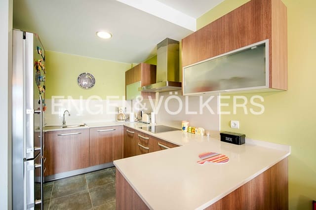 2 soveværelse Lejlighed til salg i Empuriabrava, Castelló d'Empúries med garage - € 269.000 (Ref: 9005579)