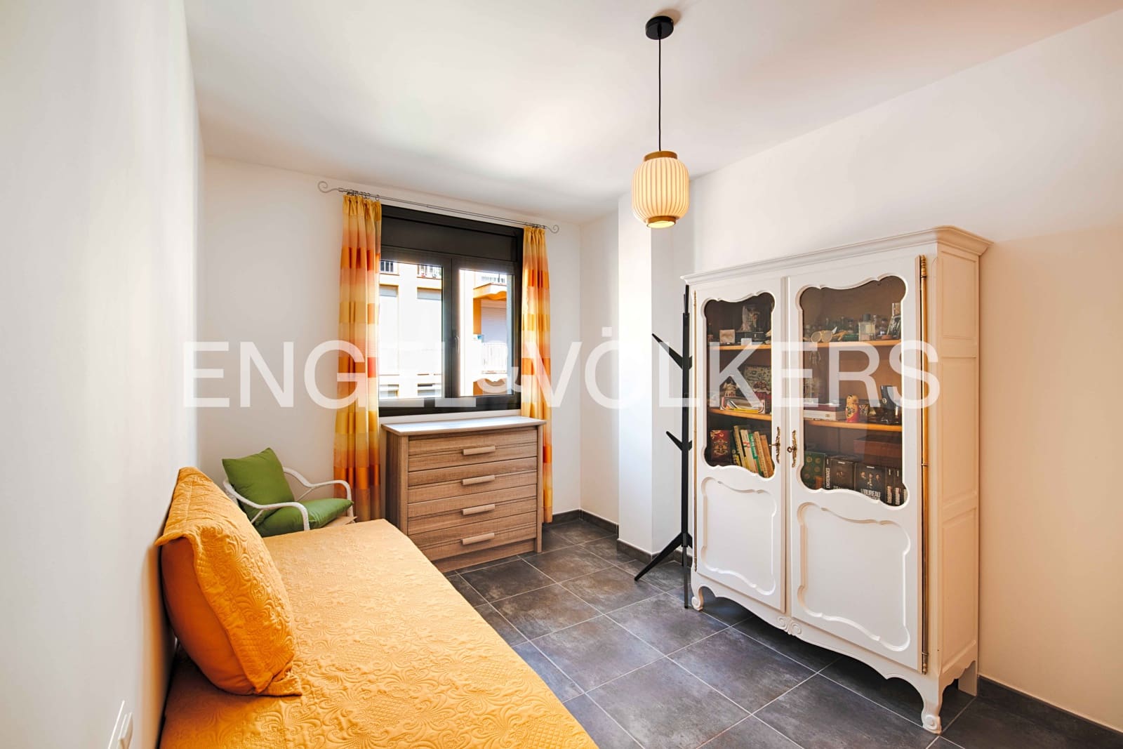 2 soveværelse Lejlighed til salg i Empuriabrava med garage - € 269.000 (Ref: 9005579)