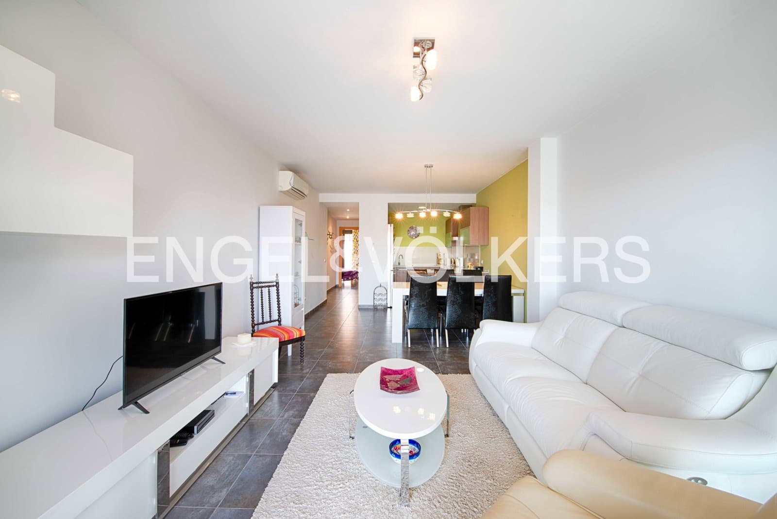 2 soverom Leilighet til salgs i Empuriabrava med garasje - € 269 000 (Ref: 9005579)