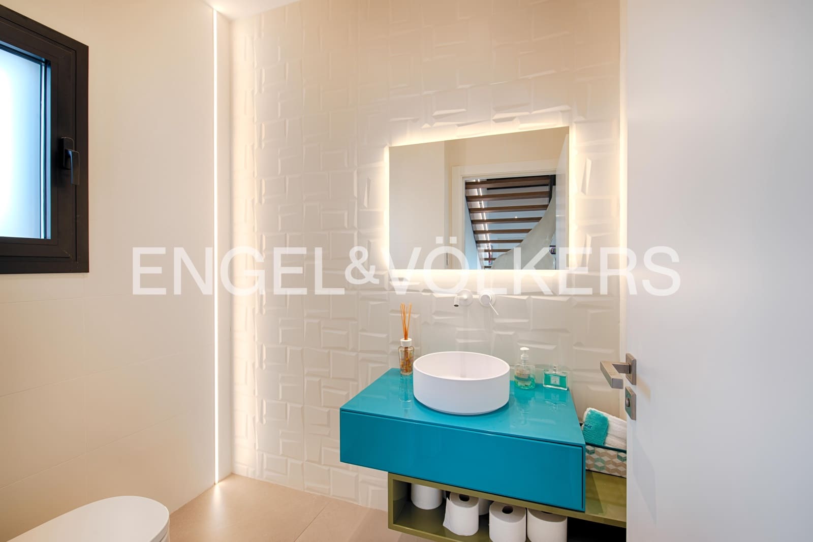 5 sovrum Villa till salu i Empuriabrava med pool garage - 3 250 000 € (Ref: 9005585)