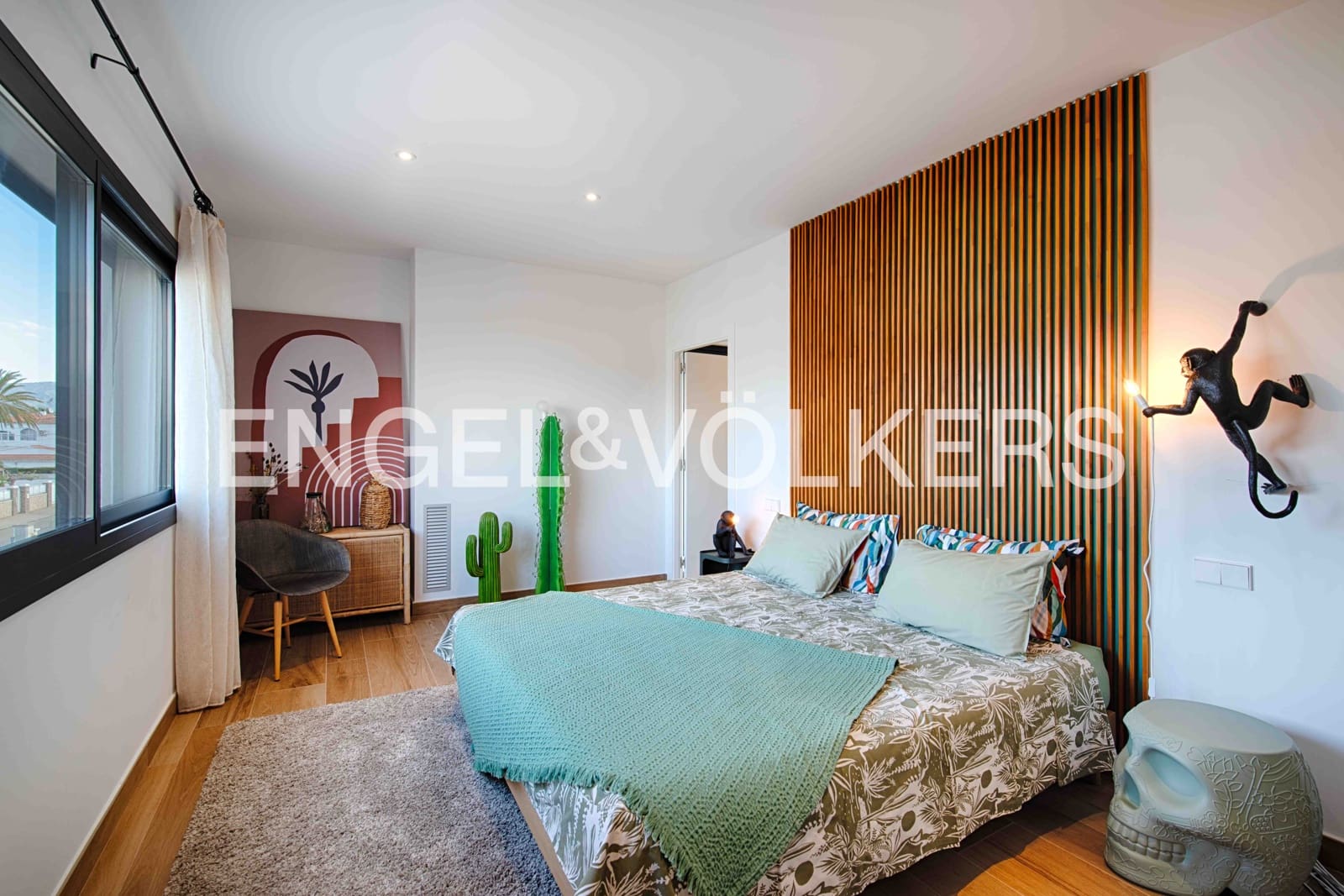 5 sovrum Villa till salu i Empuriabrava med pool garage - 3 250 000 € (Ref: 9005585)