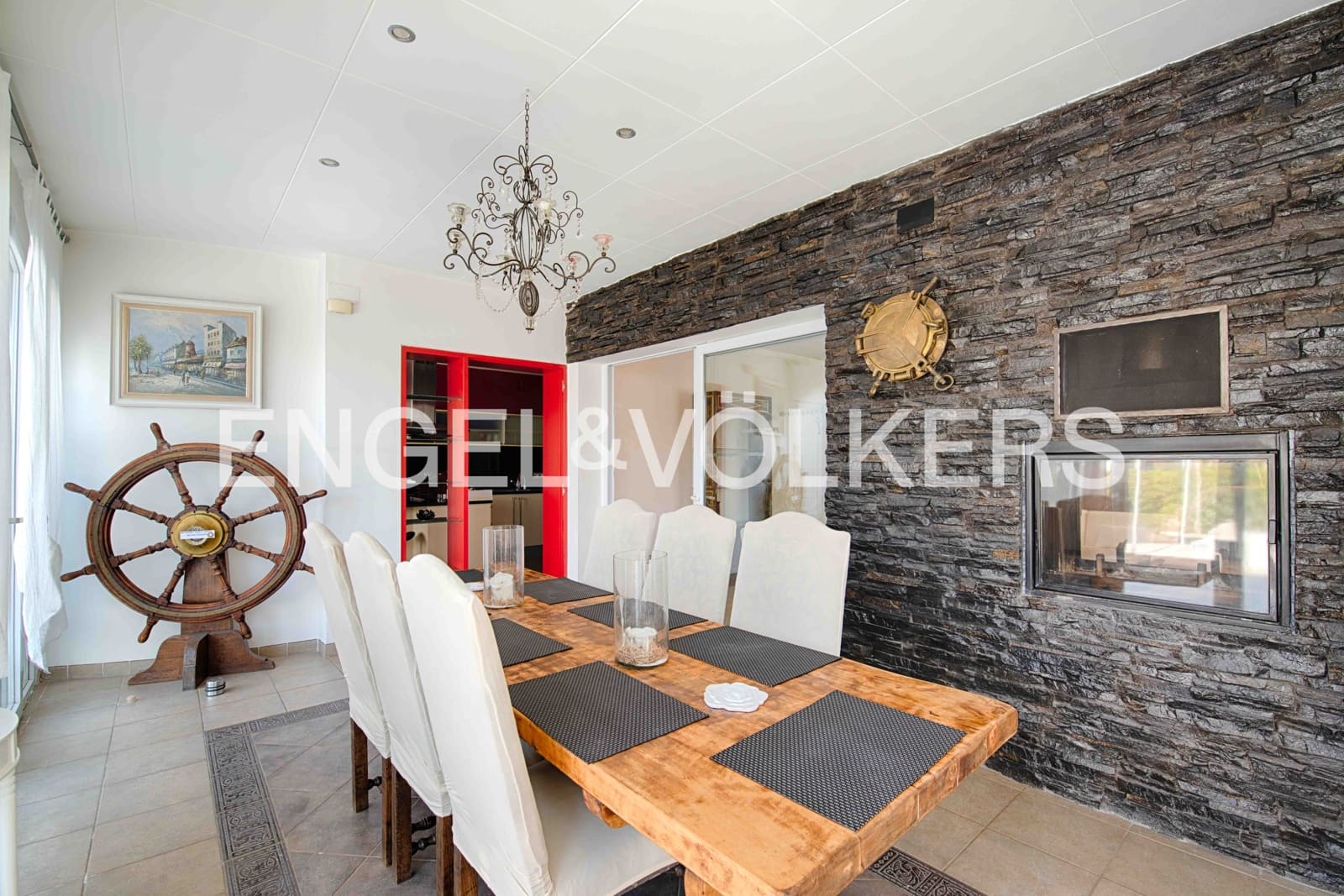 Chalet de 6 habitaciones en Empuriabrava en venta con garaje - 1.100.000 € (Ref: 9005590)