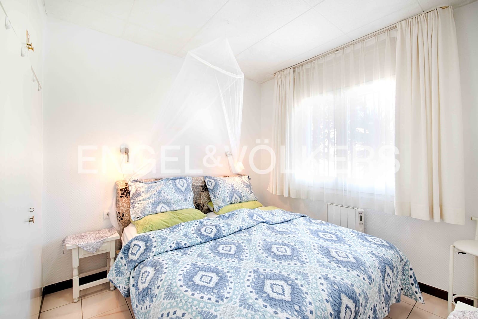 11 makuuhuone Huvila myytävänä paikassa Empuriabrava mukana uima-altaan 
autotalli - 1 200 000 € (Ref: 9005593)