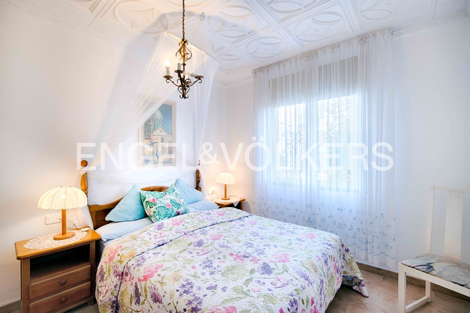 11 makuuhuone Huvila myytävänä paikassa Empuriabrava mukana uima-altaan 
autotalli - 1 200 000 € (Ref: 9005593)