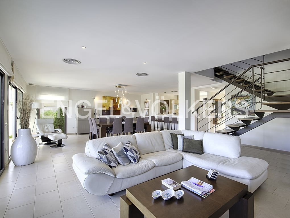 4 quarto Moradia para venda em Empuriabrava com piscina garagem - 1 499 000 € (Ref: 9005596)