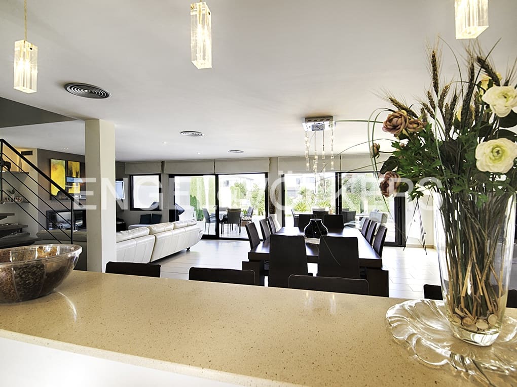 4 quarto Moradia para venda em Empuriabrava com piscina garagem - 1 499 000 € (Ref: 9005596)