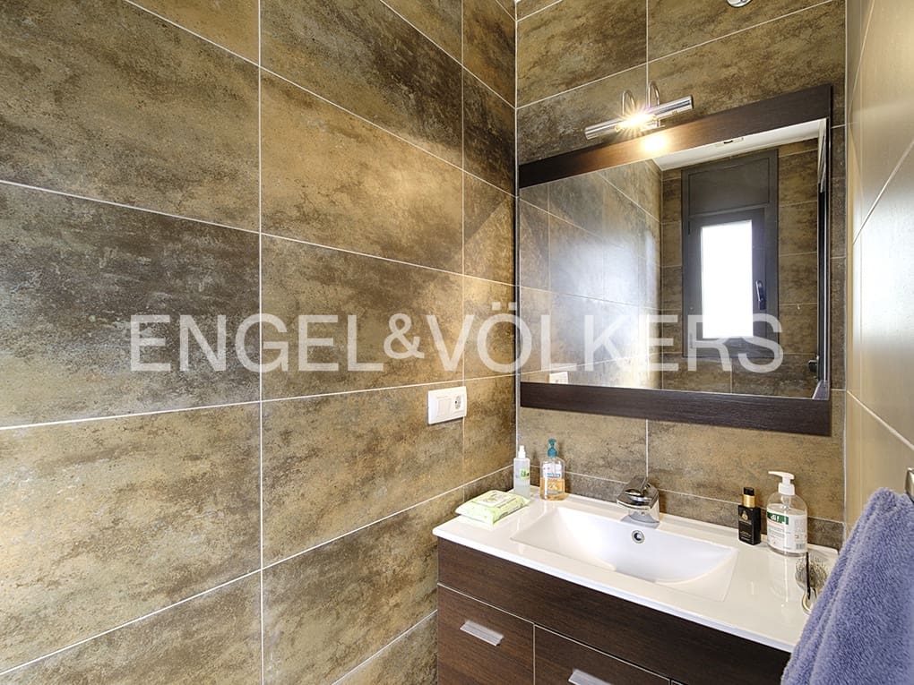 4 quarto Moradia para venda em Empuriabrava com piscina garagem - 1 499 000 € (Ref: 9005596)