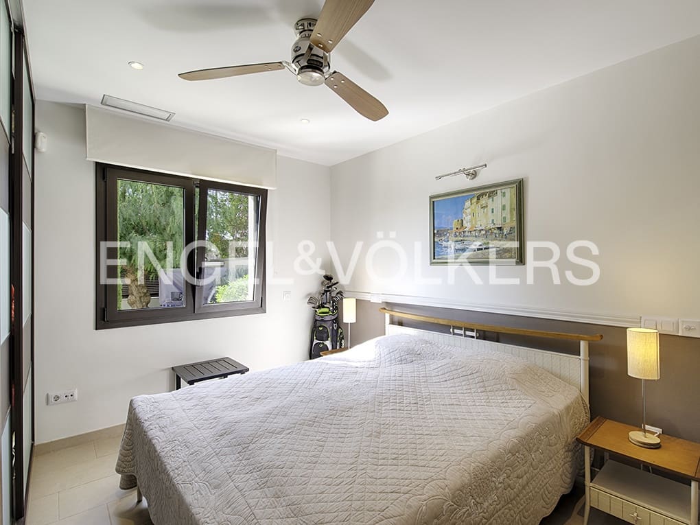 4 quarto Moradia para venda em Empuriabrava com piscina garagem - 1 499 000 € (Ref: 9005596)