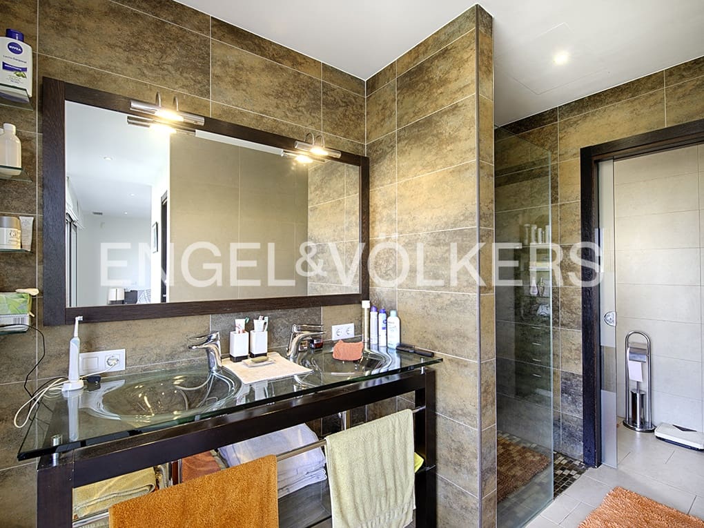 4 quarto Moradia para venda em Empuriabrava com piscina garagem - 1 499 000 € (Ref: 9005596)