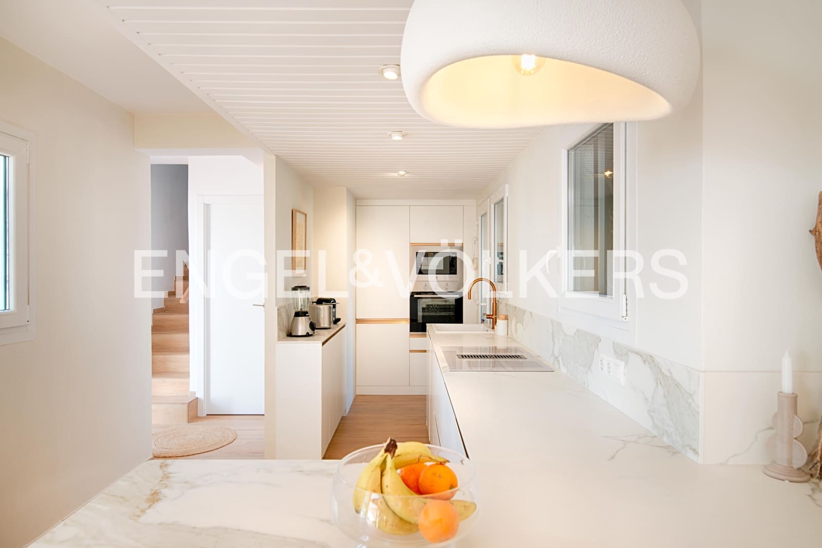 3 soveværelse Villa til salg i Empuriabrava med swimmingpool garage - € 770.000 (Ref: 9005598)