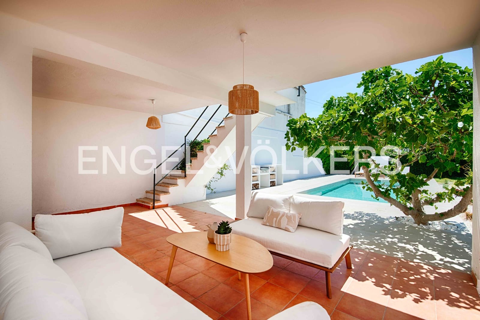 3 soveværelse Villa til salg i Empuriabrava med swimmingpool garage - € 770.000 (Ref: 9005598)