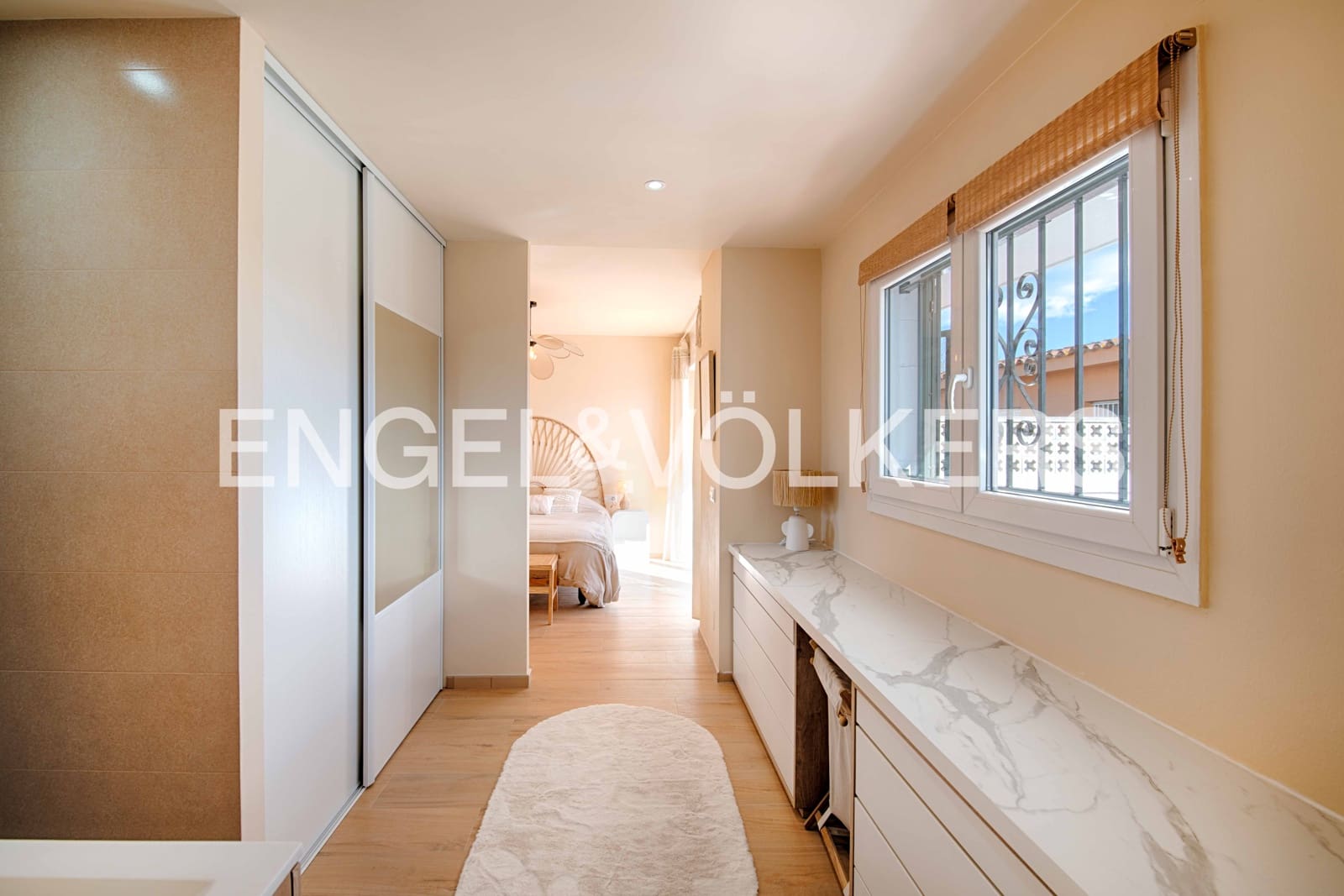 3 soveværelse Villa til salg i Empuriabrava med swimmingpool garage - € 770.000 (Ref: 9005598)