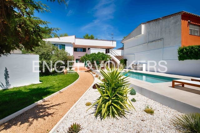 3 sypialnia Willa na sprzedaż w Empuriabrava, Castelló d'Empúries z basenem garażem - 735 000 € (Ref: 9005598)