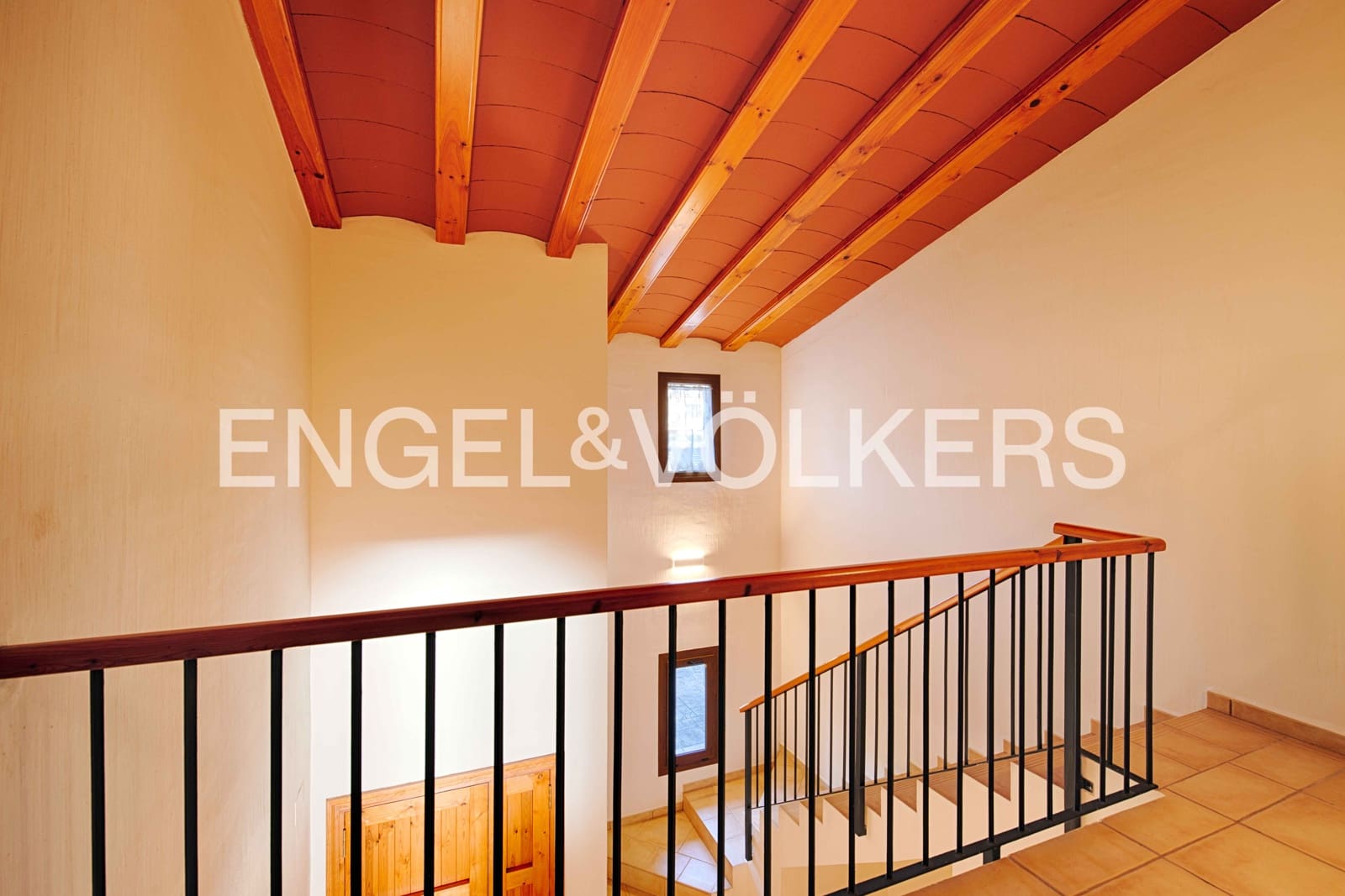 4 soveværelse Villa til salg i Peralada med swimmingpool garage - € 699.000 (Ref: 9005599)