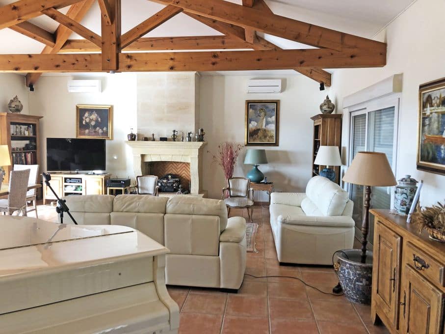 5 soveværelse Villa til salg i Pau med swimmingpool - € 899.000 (Ref: 9005601)