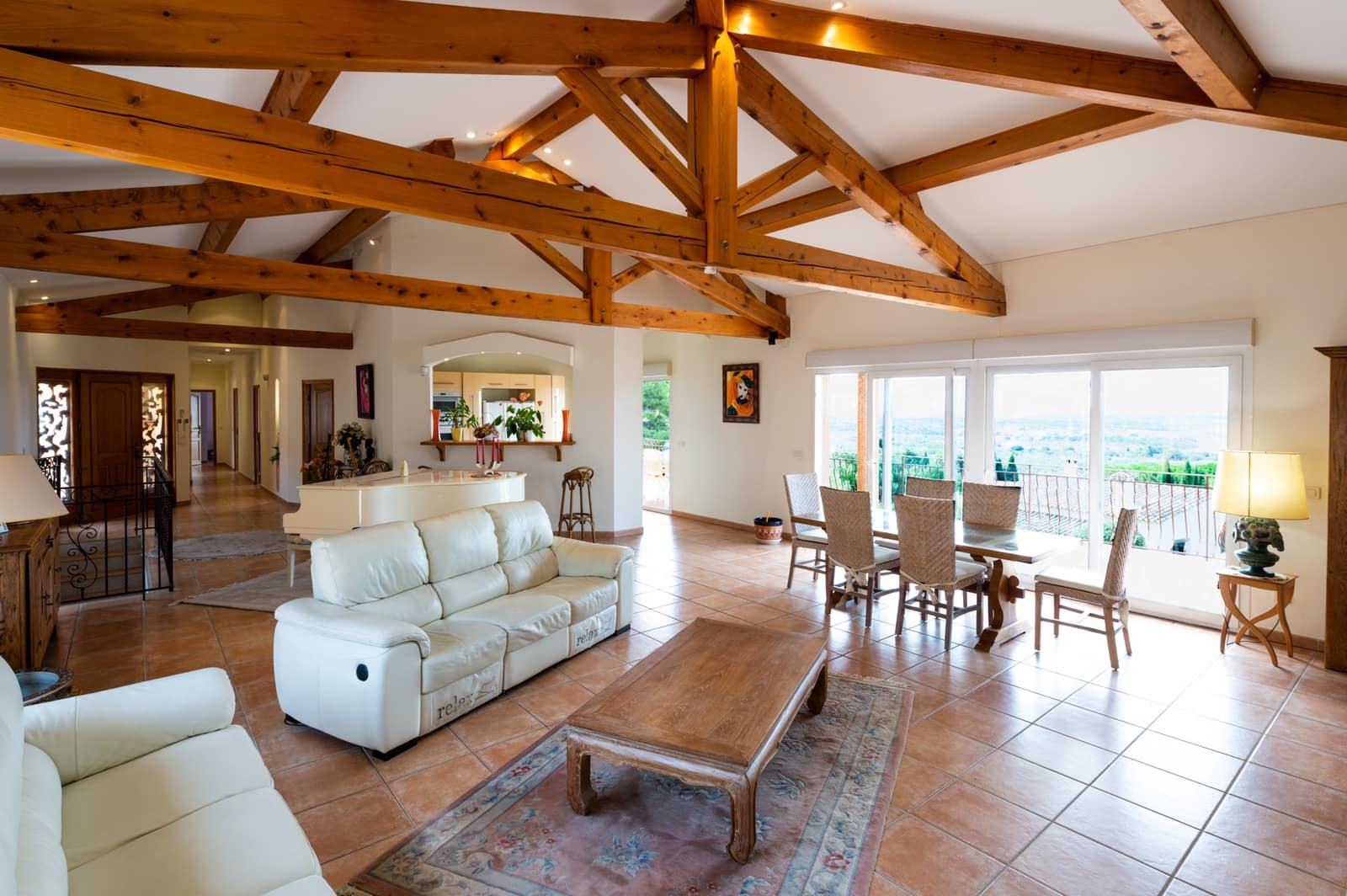 5 soveværelse Villa til salg i Pau med swimmingpool - € 899.000 (Ref: 9005601)