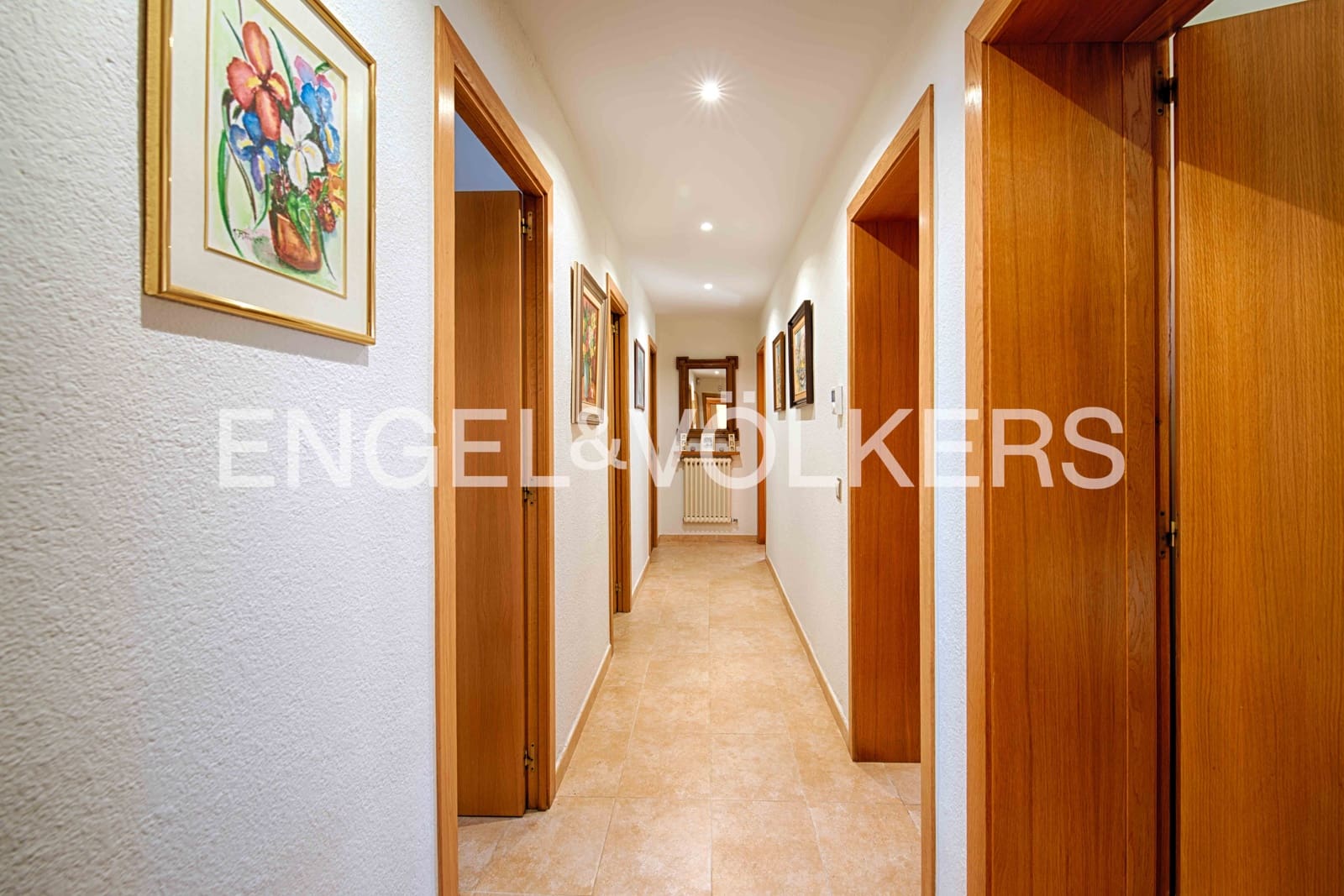 4 soveværelse Villa til salg i Empuriabrava med swimmingpool garage - € 820.000 (Ref: 9005603)