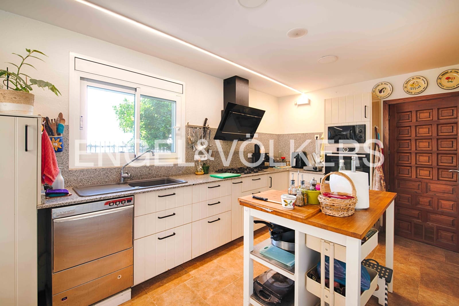 4 soveværelse Villa til salg i Empuriabrava med swimmingpool garage - € 820.000 (Ref: 9005603)