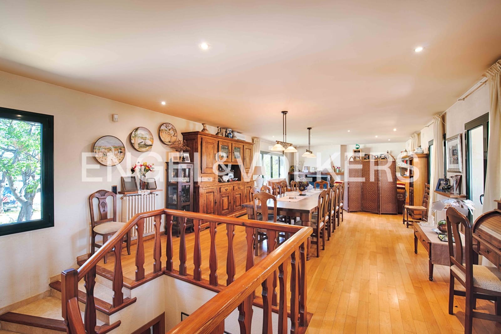 4 soveværelse Villa til salg i Empuriabrava med swimmingpool garage - € 820.000 (Ref: 9005603)