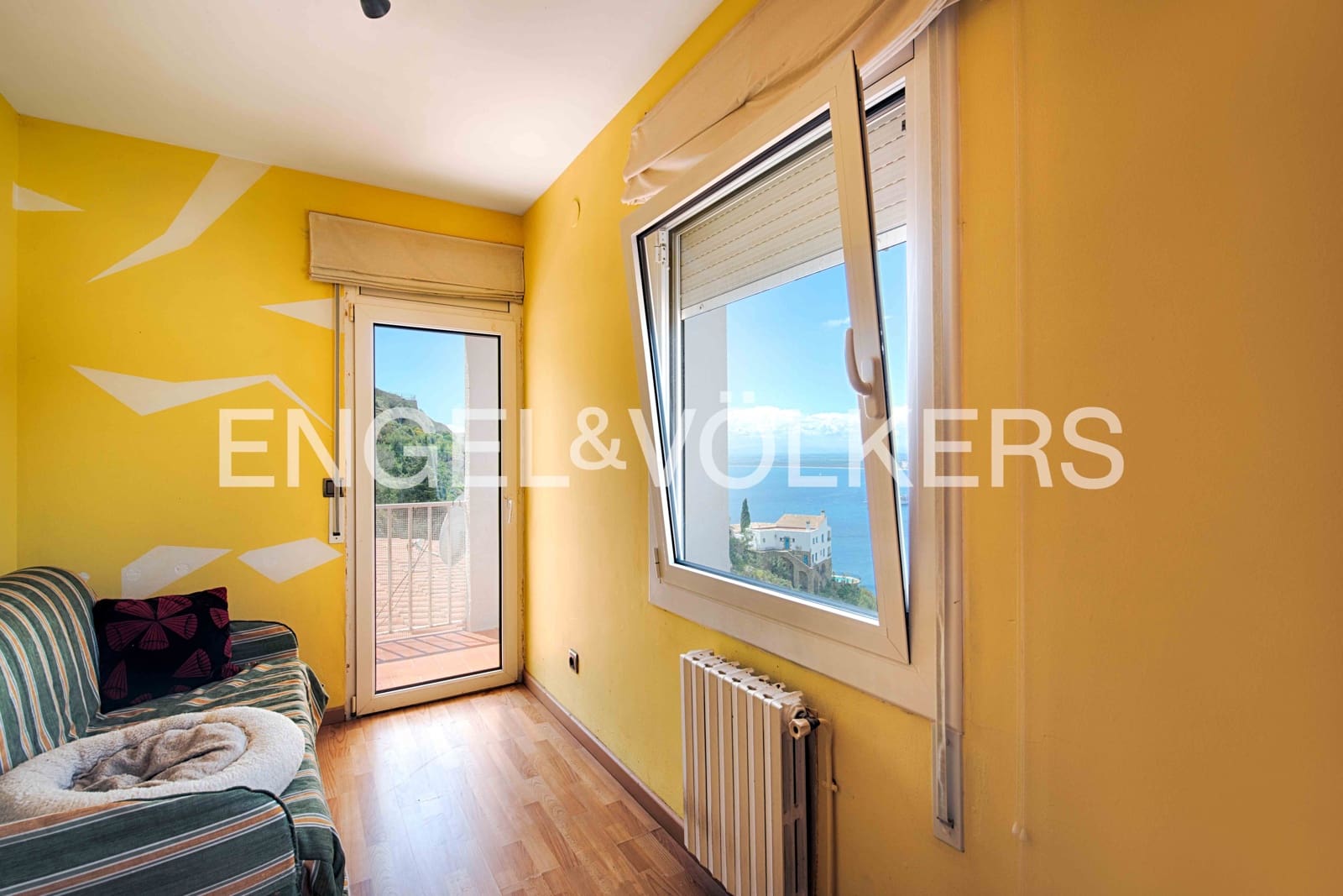 3 soveværelse Villa til salg i Roses med swimmingpool - € 790.000 (Ref: 9005607)