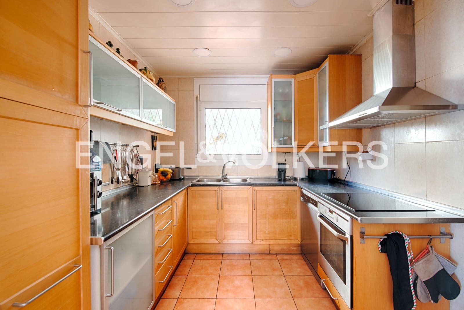 3 makuuhuone Huvila myytävänä paikassa Roses mukana uima-altaan - 790 000 € (Ref: 9005607)