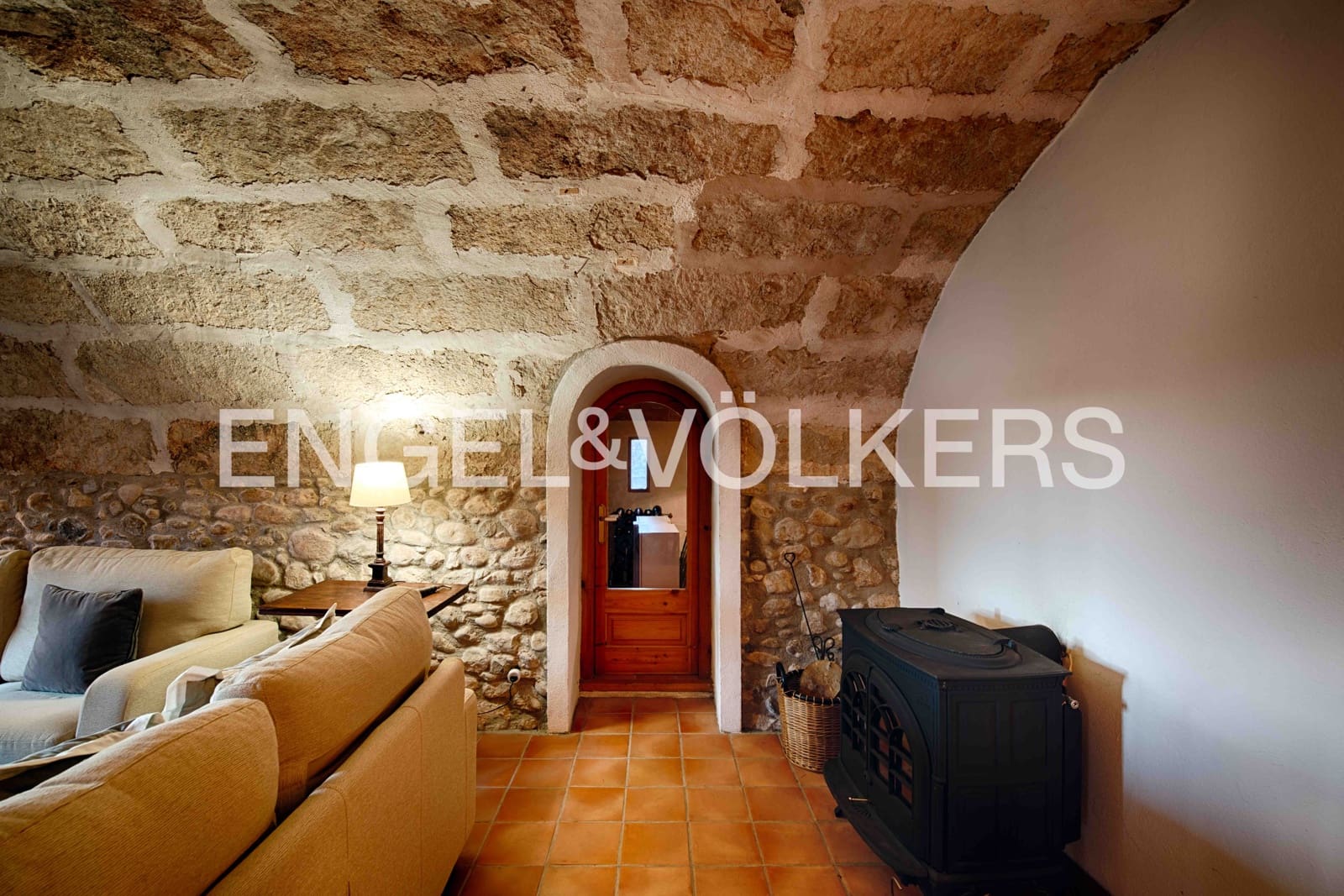 4 soveværelse Byhus til salg i Cabanelles - € 695.000 (Ref: 9005613)