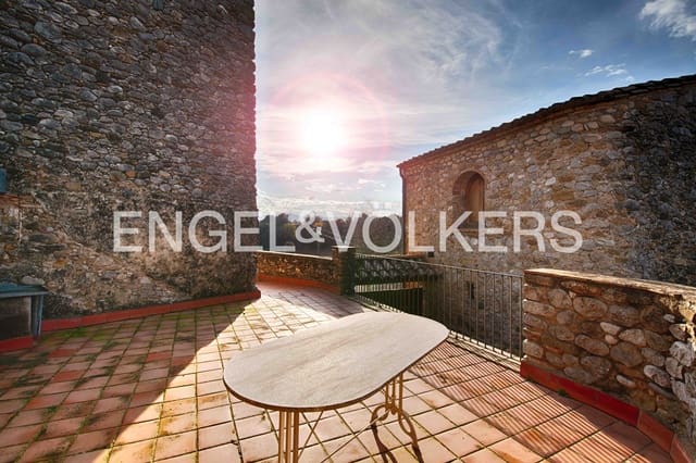 4 sovrum Hus till salu i Cabanelles - 695 000 € (Ref: 9005613)