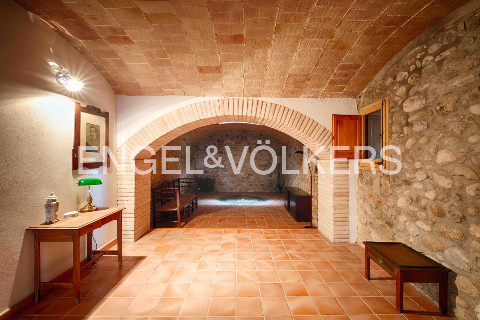 4 soveværelse Byhus til salg i Cabanelles - € 695.000 (Ref: 9005613)