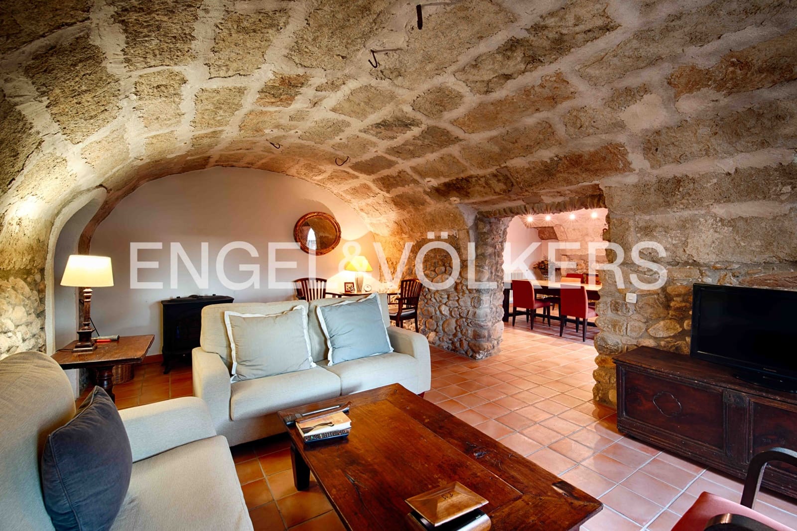 4 soveværelse Byhus til salg i Cabanelles - € 695.000 (Ref: 9005613)