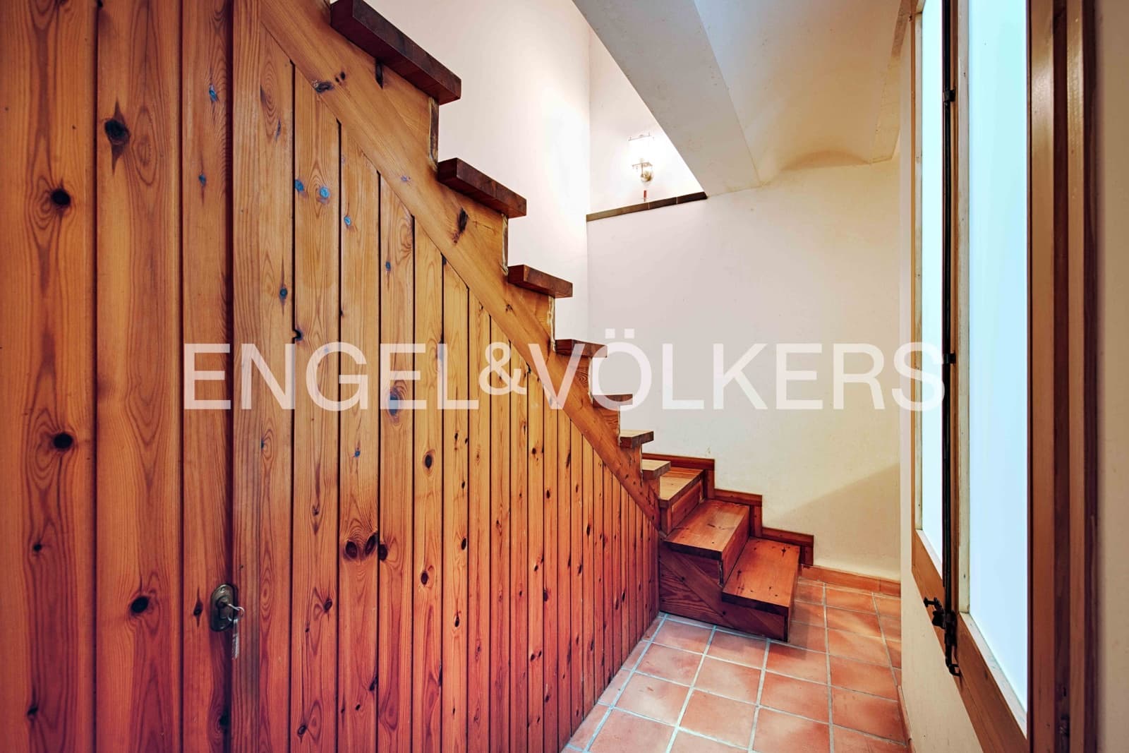 4 soveværelse Byhus til salg i Cabanelles - € 695.000 (Ref: 9005613)