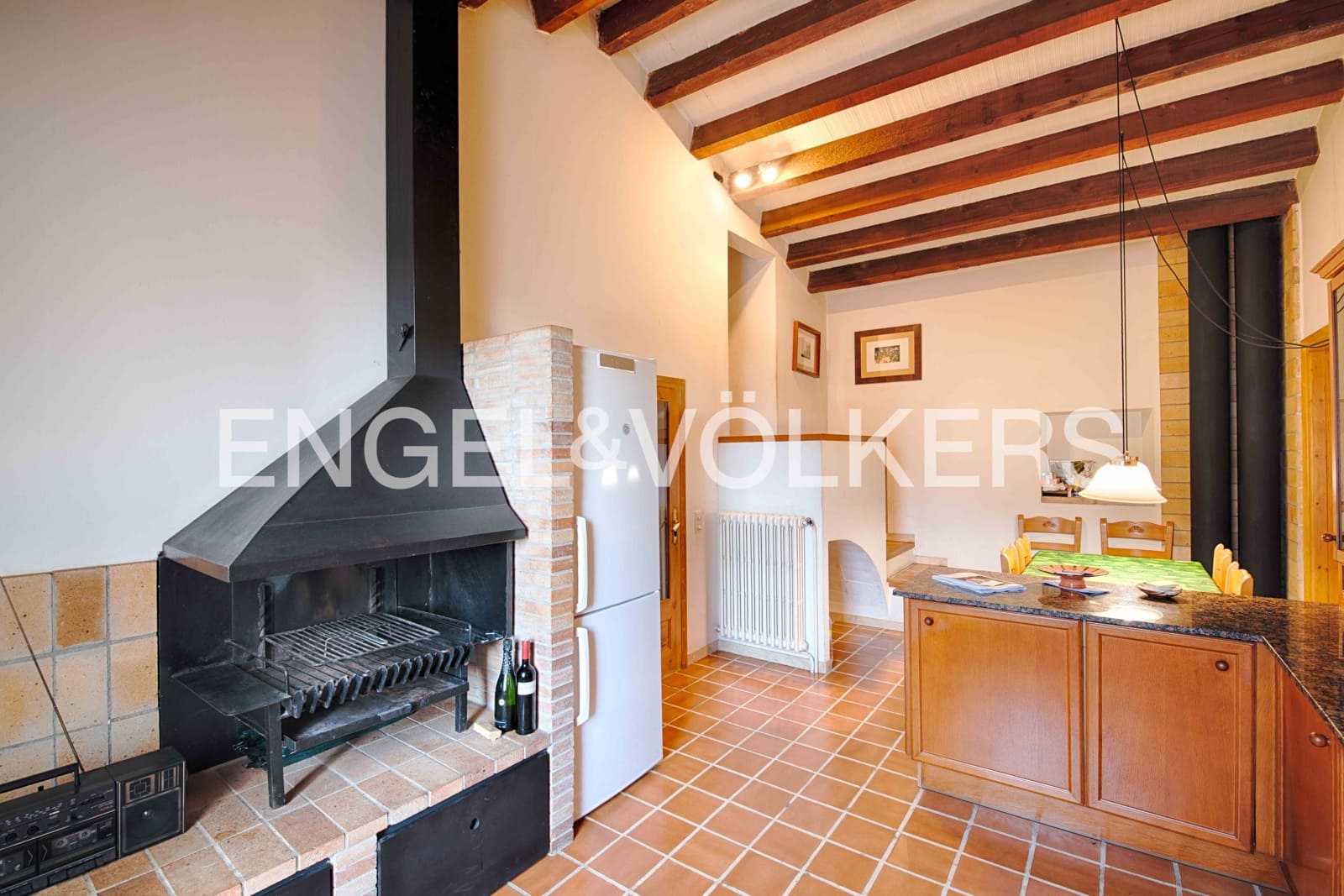 4 soveværelse Byhus til salg i Cabanelles - € 695.000 (Ref: 9005613)