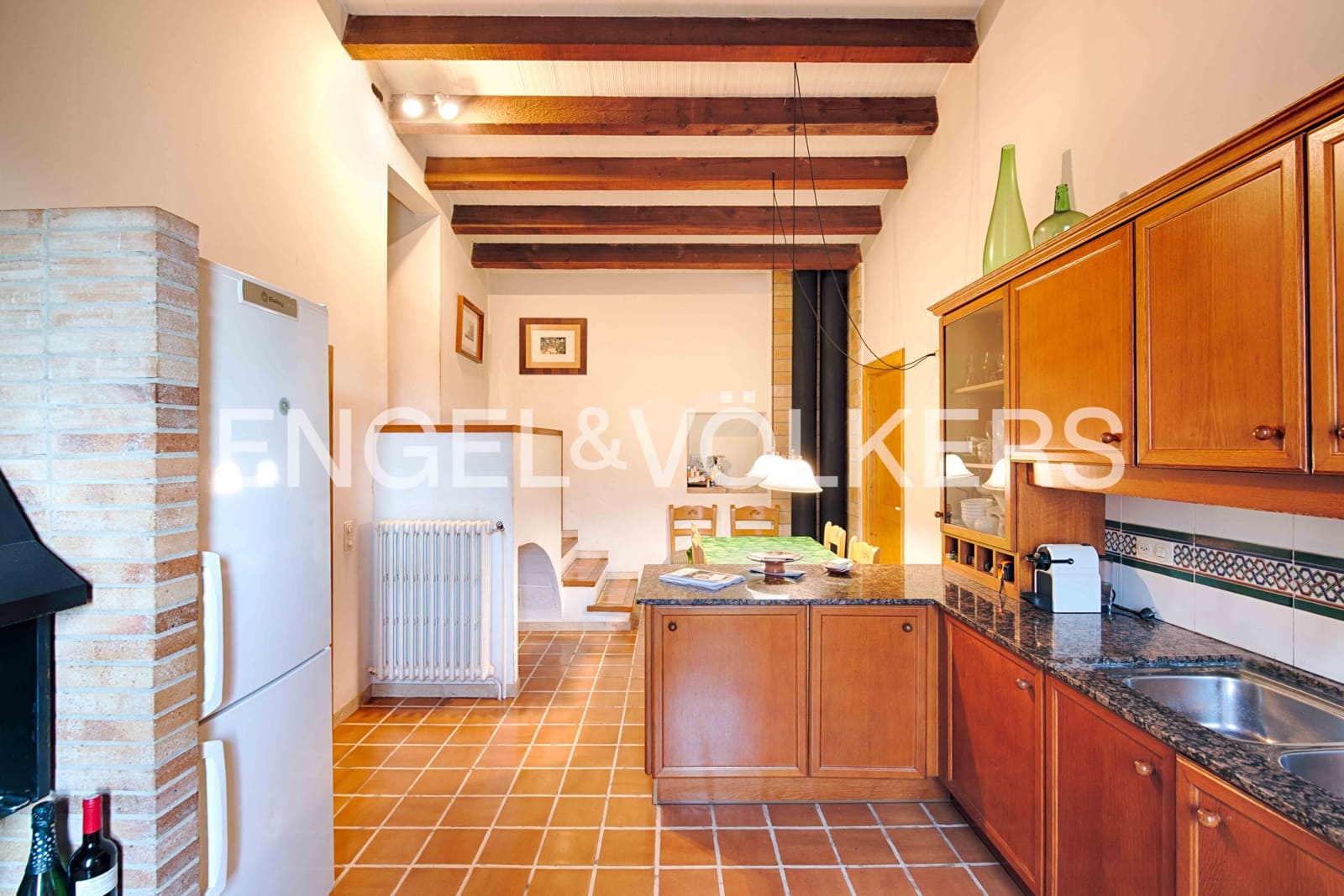 4 soveværelse Byhus til salg i Cabanelles - € 695.000 (Ref: 9005613)