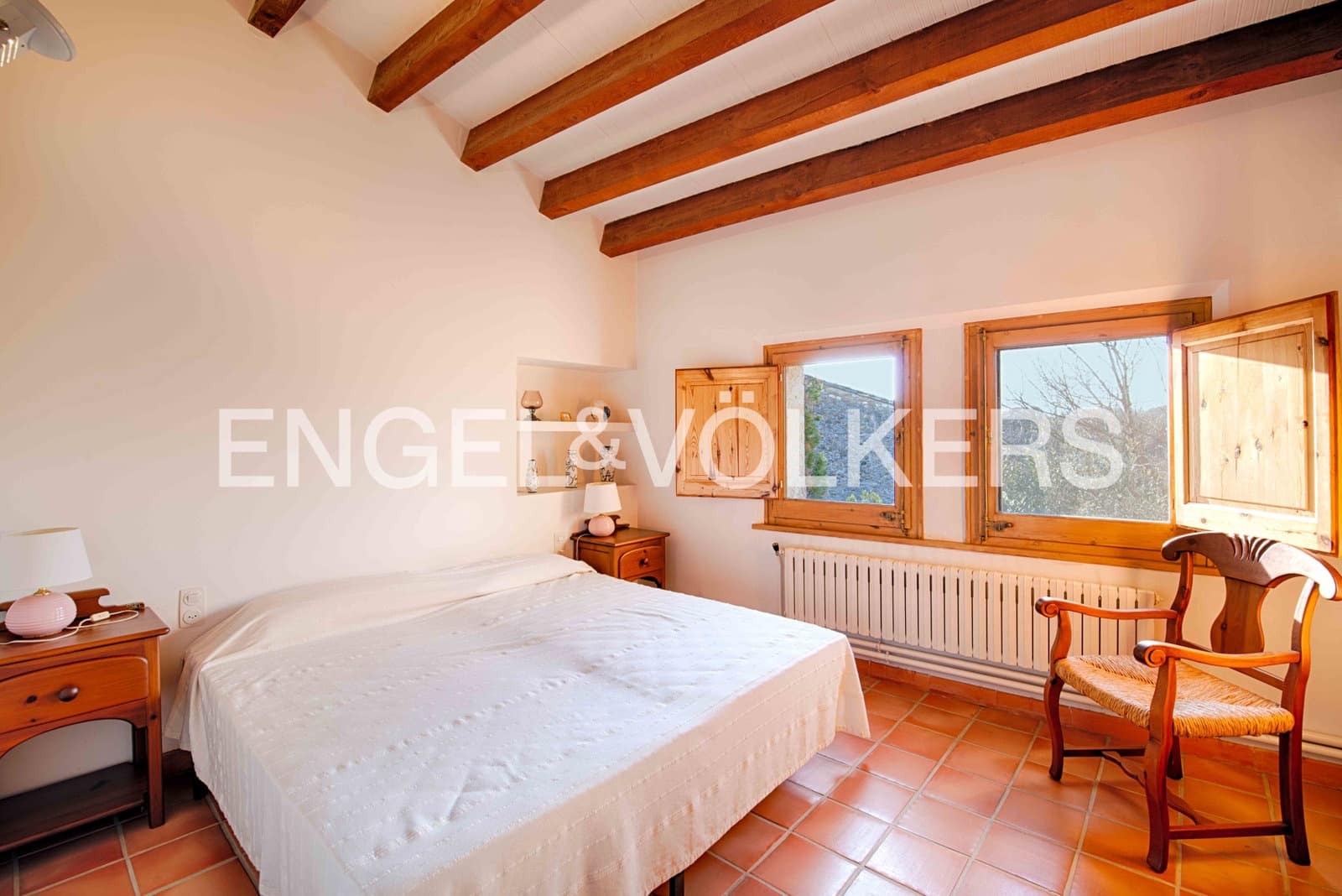 4 bedroom Townhouse for sale in Cabanelles - € 695,000 (Ref: 9005613)