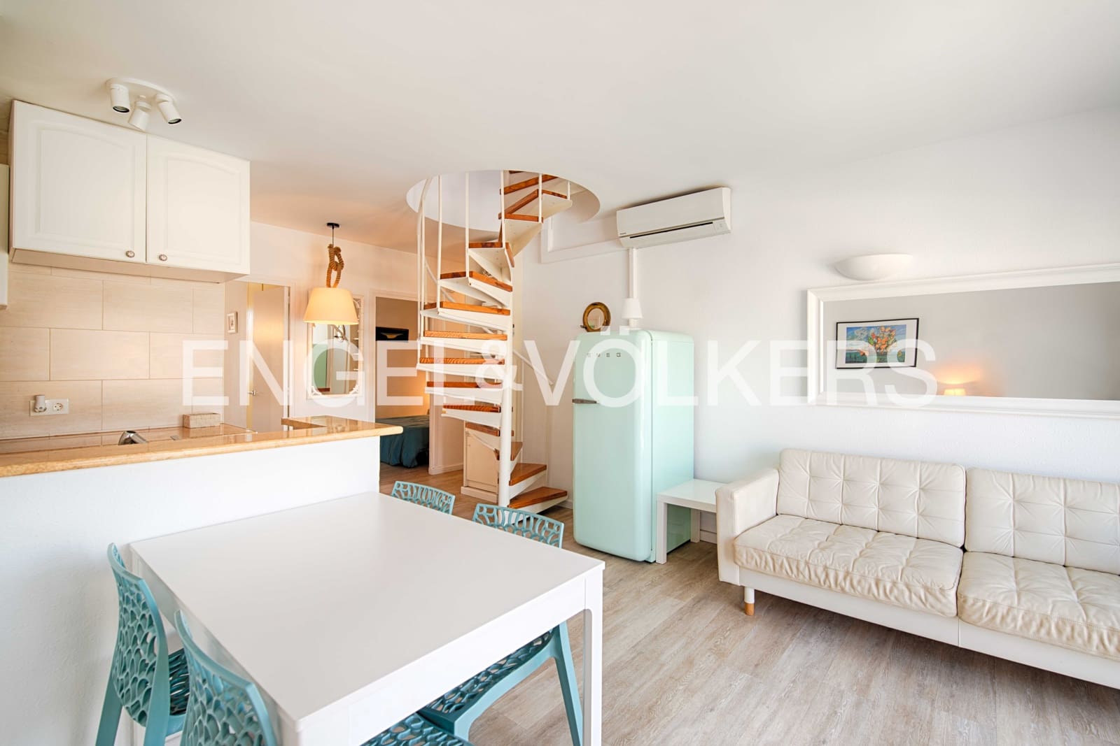 3 makuuhuone Huoneisto myytävänä paikassa Empuriabrava mukana 
autotalli - 395 000 € (Ref: 9005617)