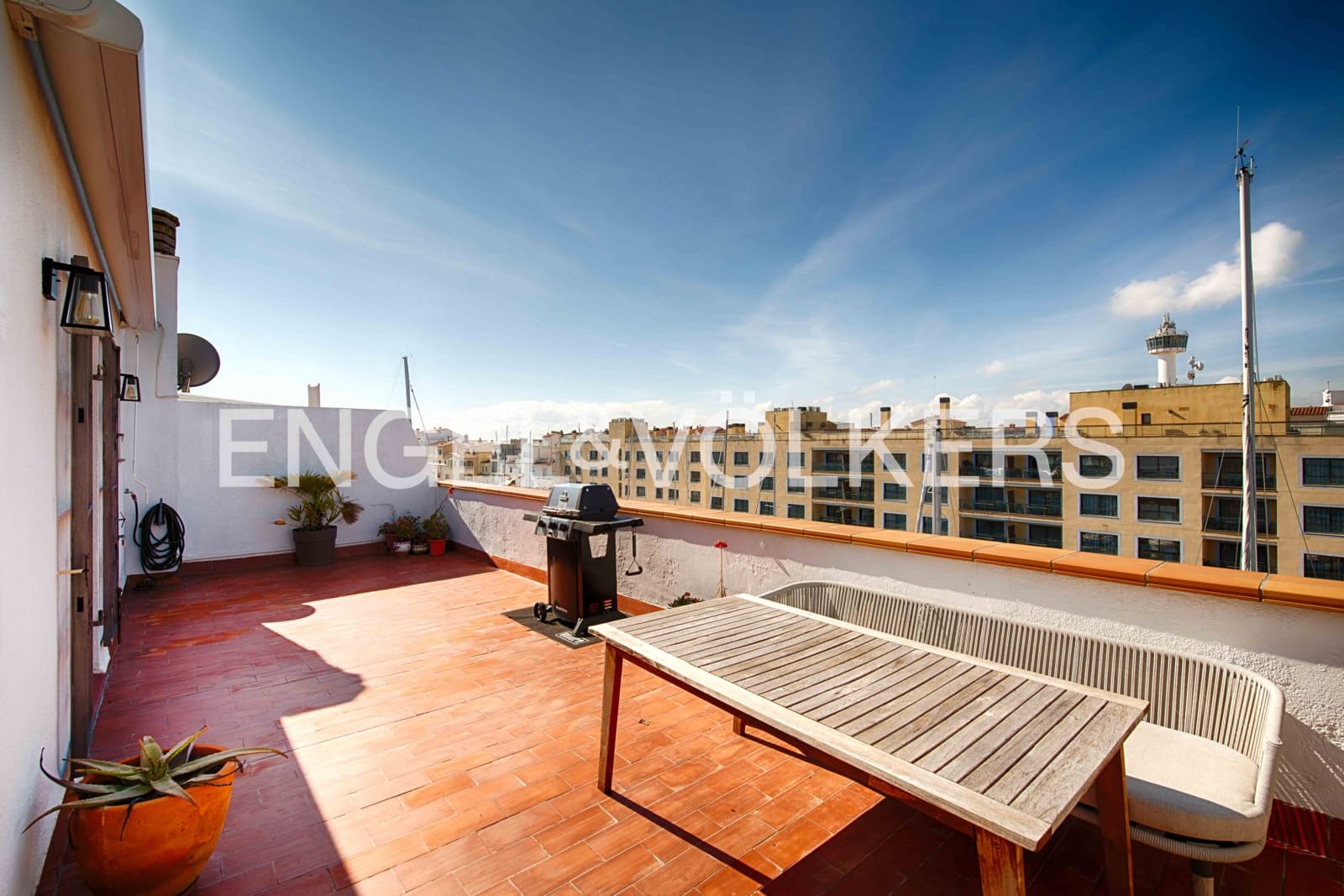 3 makuuhuone Huoneisto myytävänä paikassa Empuriabrava mukana 
autotalli - 395 000 € (Ref: 9005617)