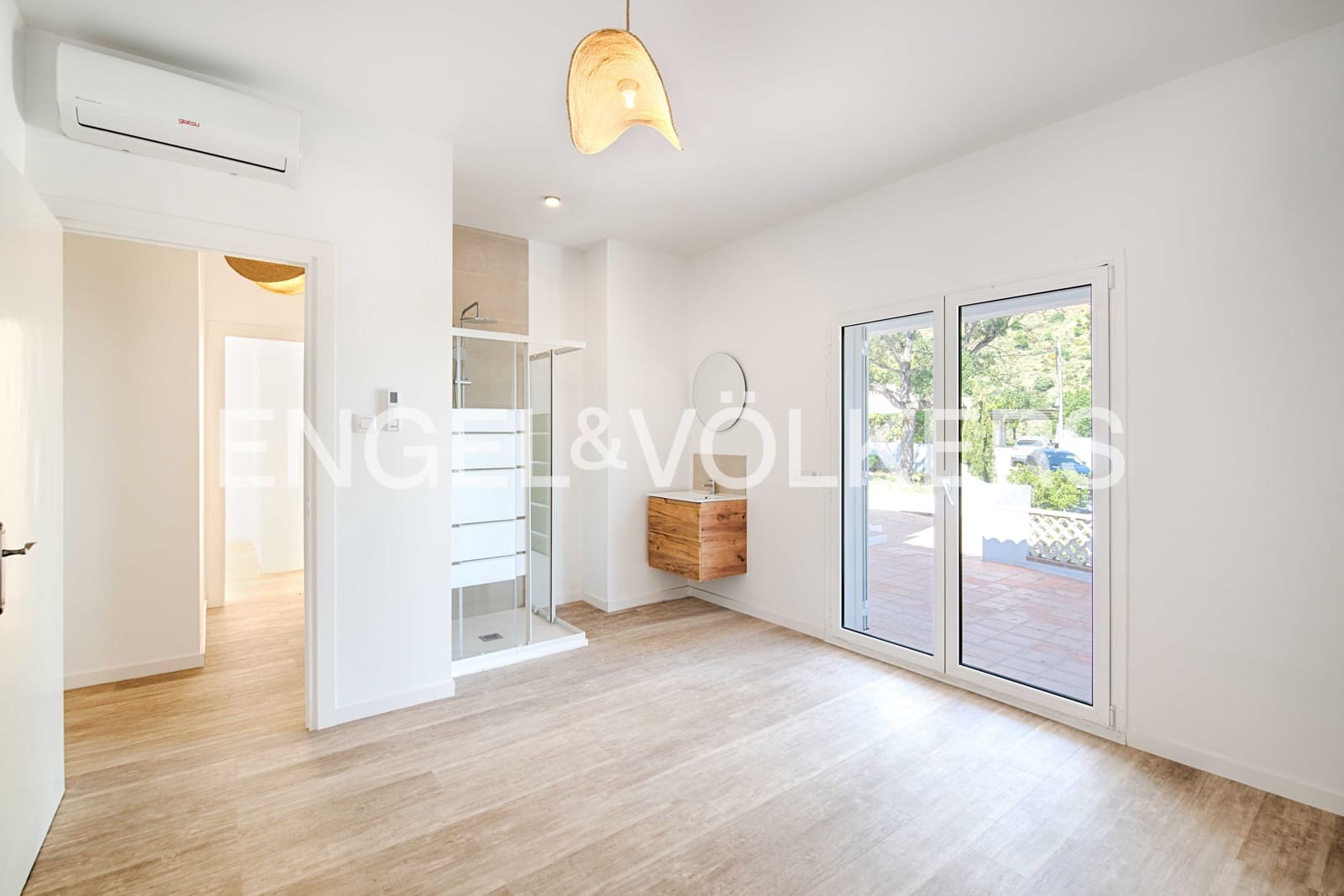 3 makuuhuone Huvila myytävänä paikassa El Port de la Selva mukana uima-altaan 
autotalli - 575 000 € (Ref: 9005619)