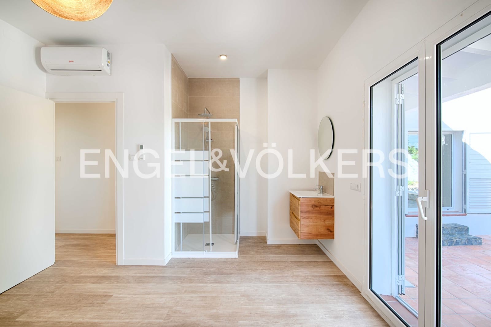 3 makuuhuone Huvila myytävänä paikassa El Port de la Selva mukana uima-altaan 
autotalli - 575 000 € (Ref: 9005619)