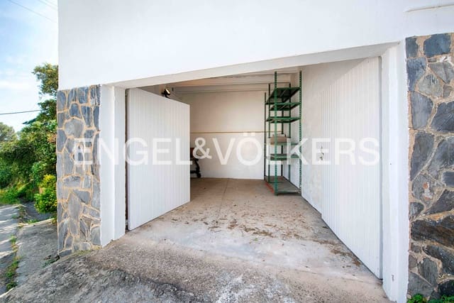 Chalet de 3 habitaciones en El Port de la Selva en venta con piscina garaje - 550.000 € (Ref: 9005619)