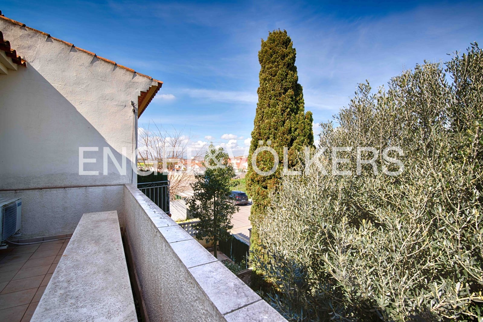 2 soveværelse Rækkehus til salg i Empuriabrava med garage - € 280.000 (Ref: 9005620)