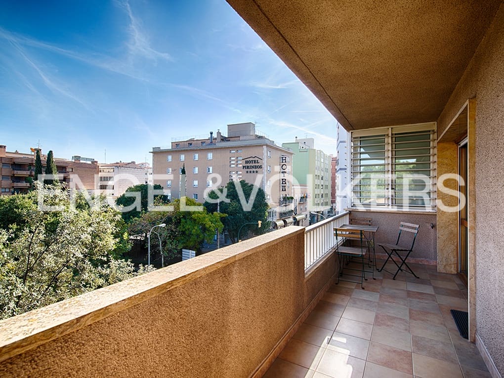 4 soveværelse Lejlighed til salg i Figueres med garage - € 319.000 (Ref: 9005626)