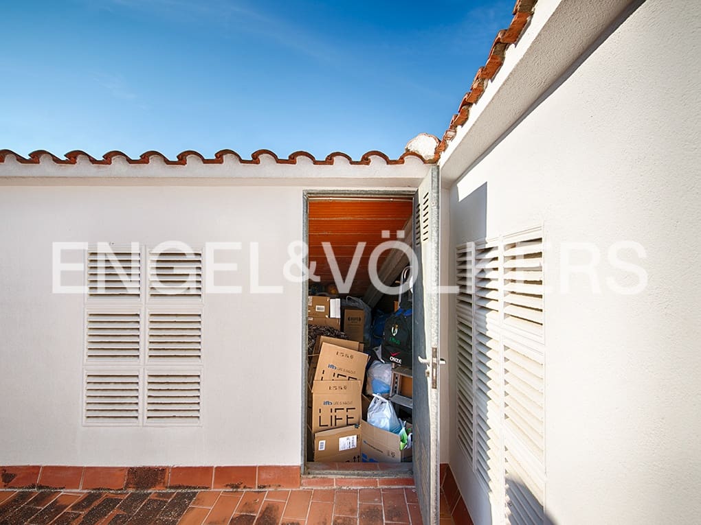 4 soveværelse Lejlighed til salg i Figueres med garage - € 319.000 (Ref: 9005626)