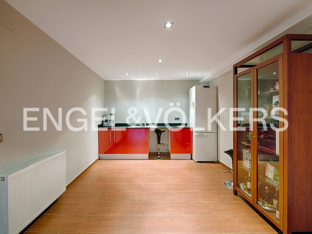 4 soverom Villa til salgs i Peralada med svømmebasseng garasje - € 1 365 000 (Ref: 9005627)