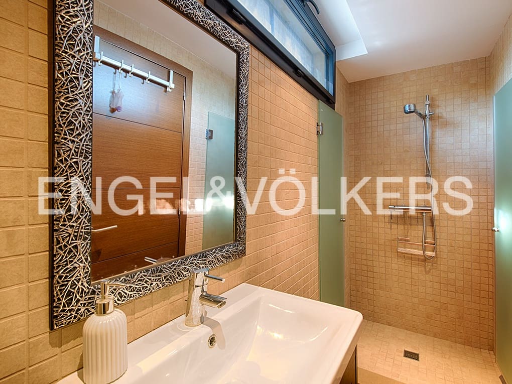 4 soverom Villa til salgs i Peralada med svømmebasseng garasje - € 1 365 000 (Ref: 9005627)