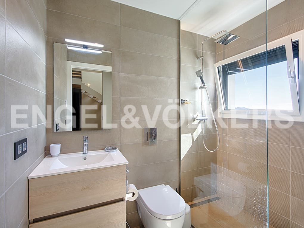 4 soveværelse Villa til salg i Roses med swimmingpool garage - € 1.790.000 (Ref: 9005628)